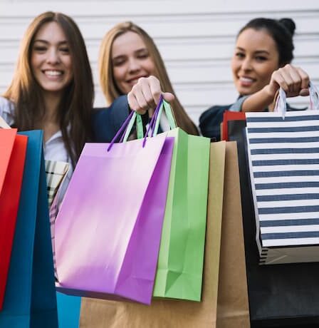 Como adquirir sacolas no atacado com a Universal Embalagens?
